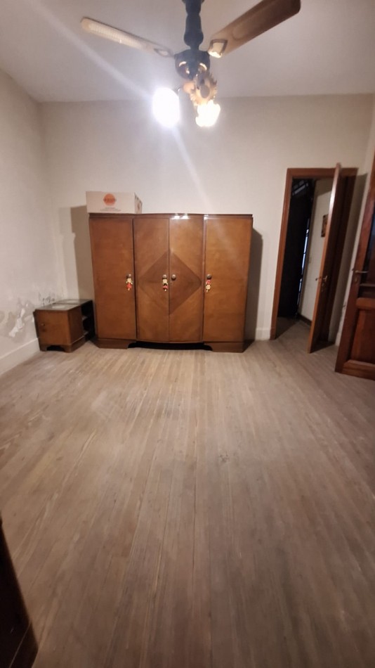 Casa 3 Ambientes, Departamento 2 Ambientes y 2 locales al frente en Venta en San Andres