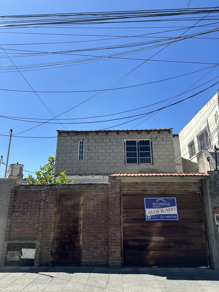 Casa PH 5 ambientes en Alquiler en San Andres