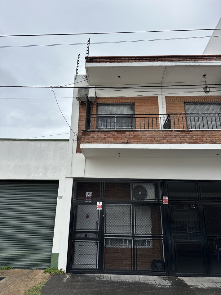 Duplex 3 ambientes en Alquiler en San Martin.