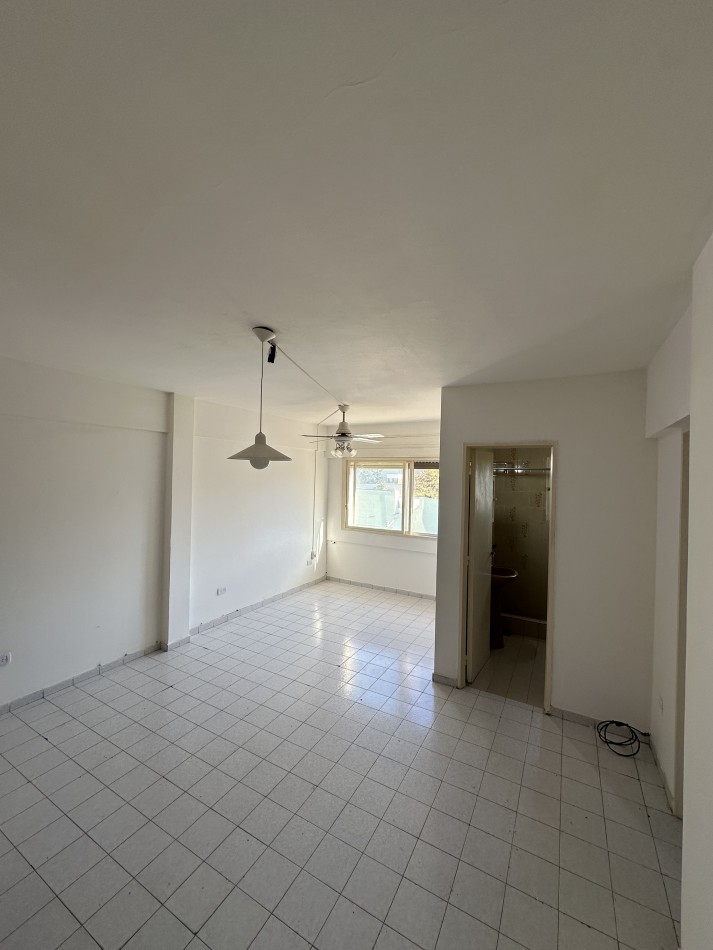 Departamento 1 ambiente en Alquiler en Villa Ballester